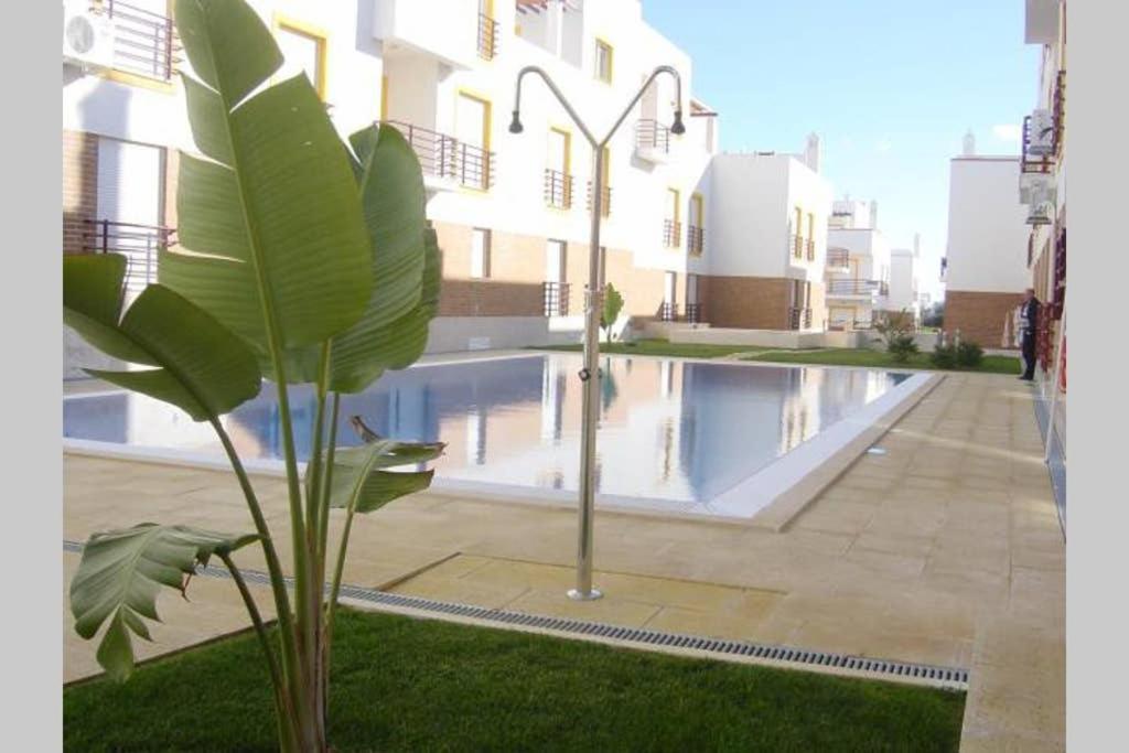 Allgreen , Sea And Pool *